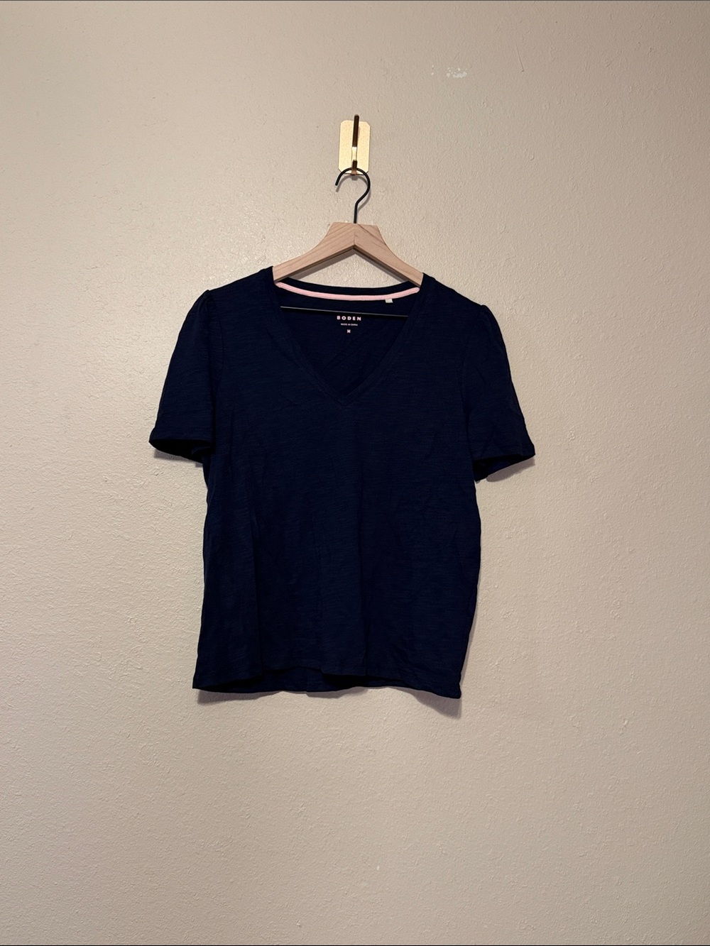 Boden Navy V-Neck Short Sleeve T-Shirt Size Medium